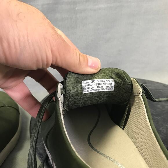 Dansko Leela Women’s Size 38 EU / 7.5-8 US Waterproof Sneaker Flats - Picture 10 of 10